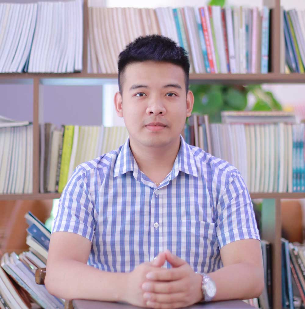 Học viên Hùng Gia Edu tập trung ôn luyện theo lộ trình cá nhân hóa