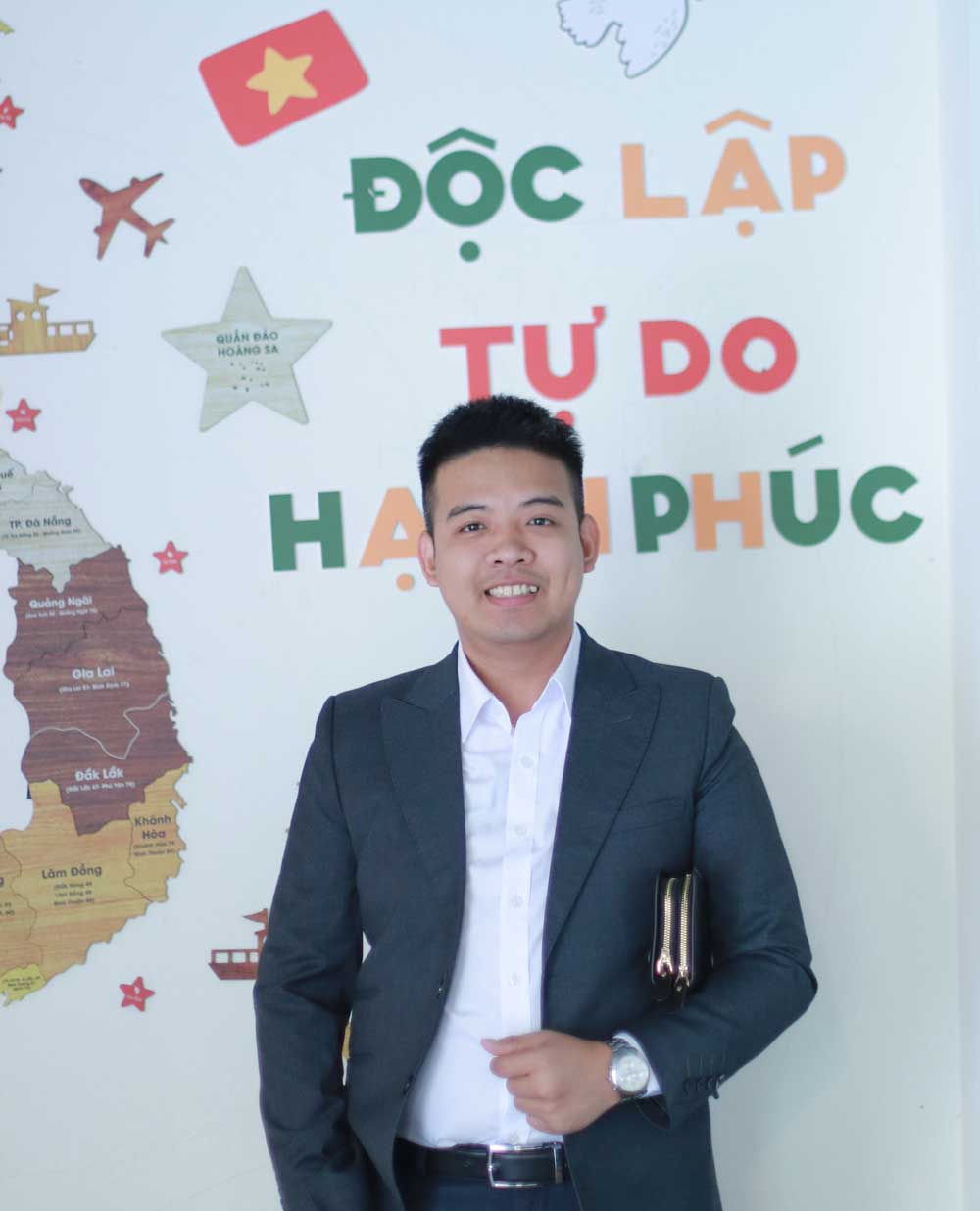 Kèm – sửa trực tiếp Speaking/Writing giúp rút ngắn 50% thời gian loay hoay tự học