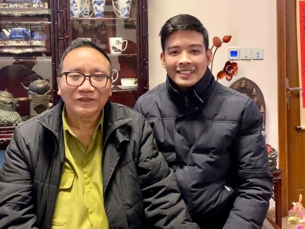 Anh Cù Chí Hùng gặp thân mật cùng Trần Đăng Khoa – Thần Đồng Thơ Việt Nam Và Những Bài Học Trường Tồn