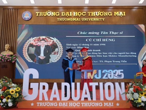 Kinh nghiệm luyện thi APTIS cho người bận rộn – Làm thế nào vừa làm vừa học vẫn đạt chuẩn đầu ra?